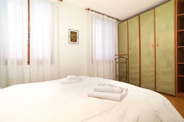 Casa Zucchi | Grand Canal Apartment Венеція Екстер'єр фото