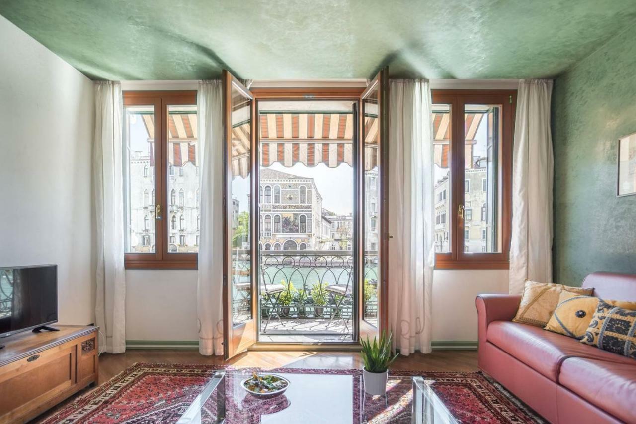 Casa Zucchi | Grand Canal Apartment Венеція Екстер'єр фото